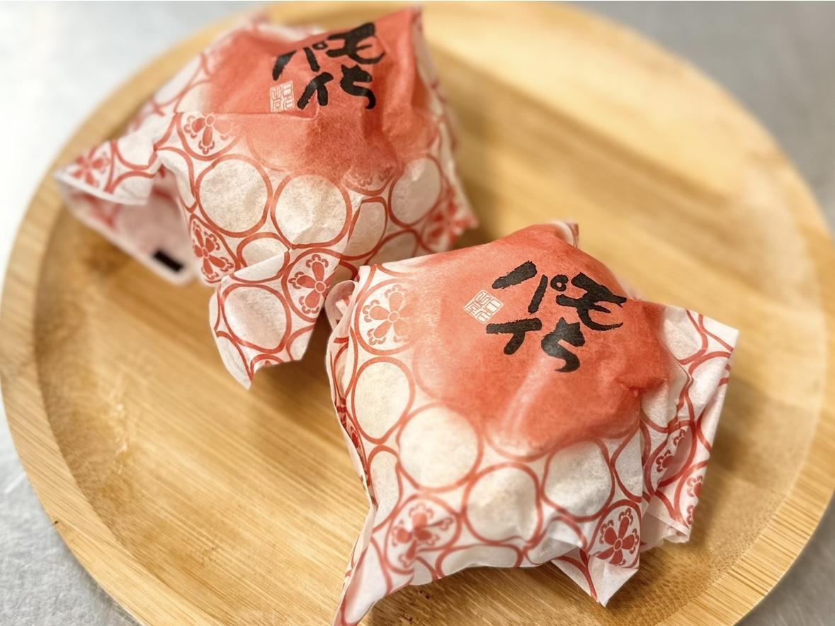 もちパイやおはぎなどの名物スイーツも結集！甘党さんも大満足のラインナップ。