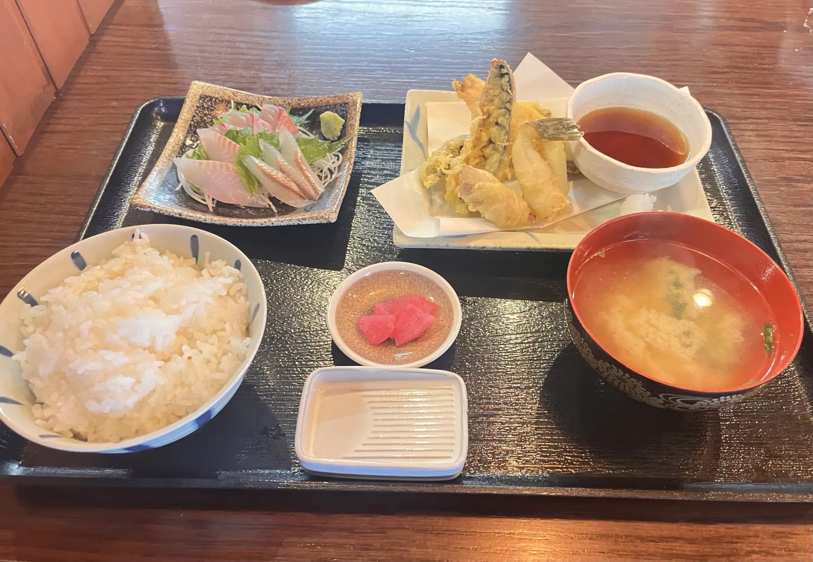 富山市でレコード巡り。レトロな名店と海鮮グルメで栄養120％の「ディグ」な旅-2