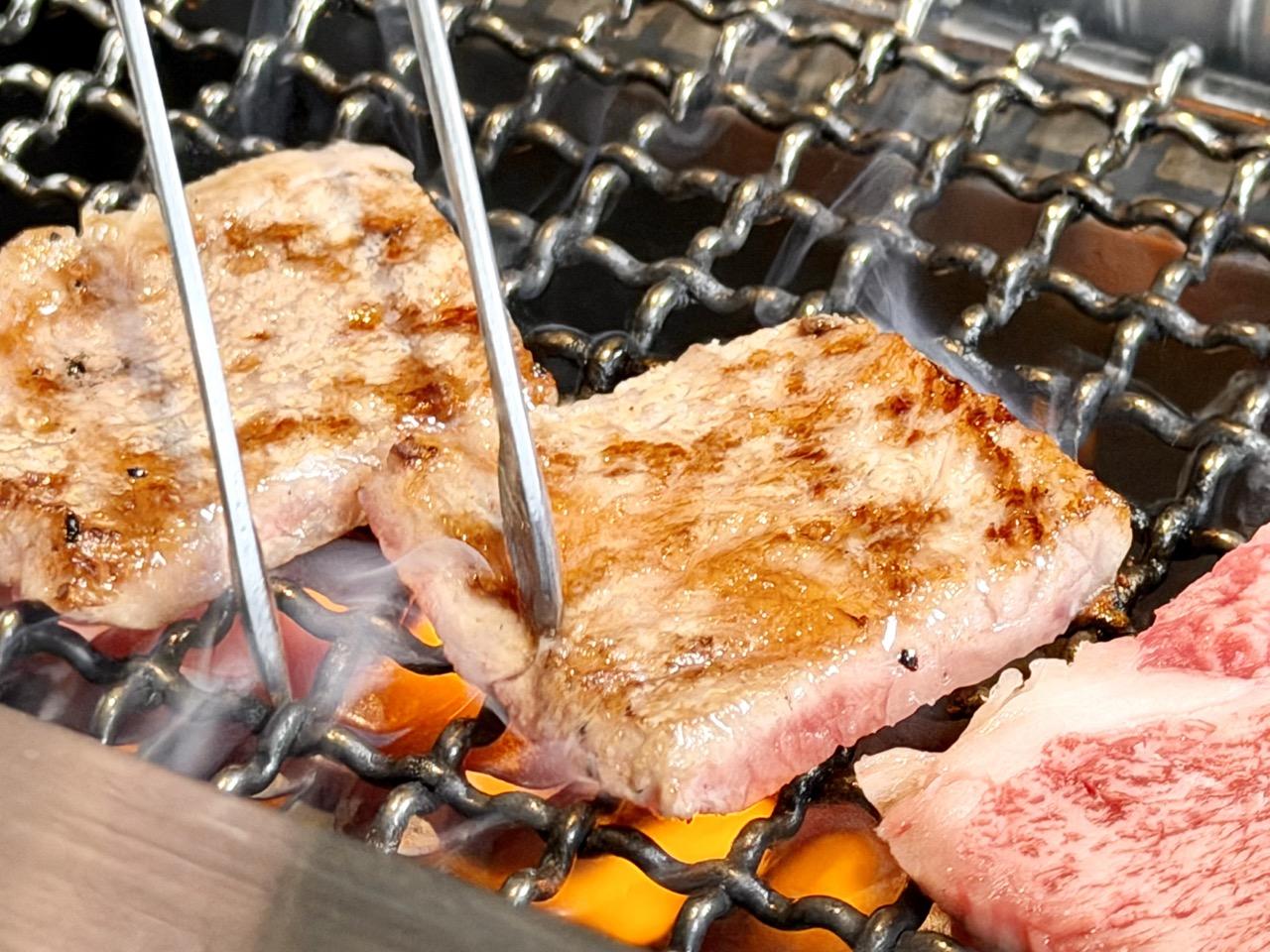 氷見牛ブランドの立役者「氷見牛屋」細川好昭さん-0