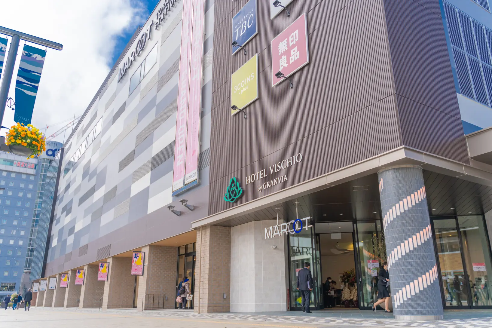 富山駅前の商業施設「MAROOT（マルート）」攻略ガイド！-1