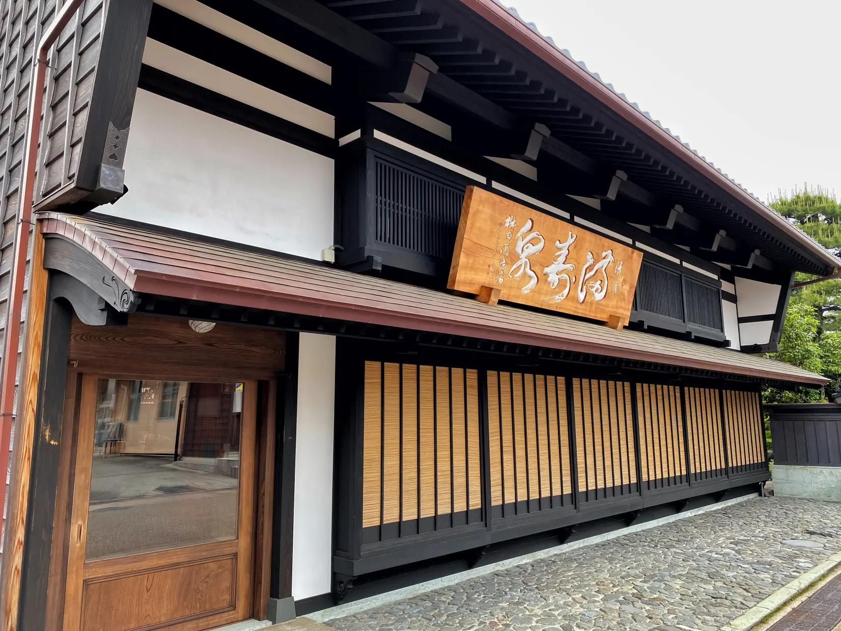グルメ宝庫　岩瀬の魅力