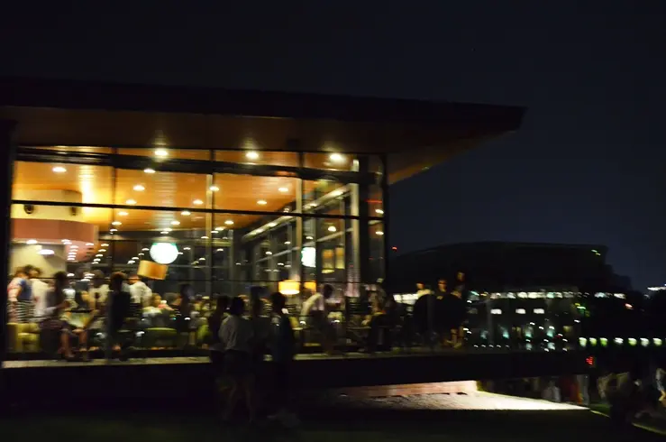 世界一美しいスターバックス＠環水公園-3