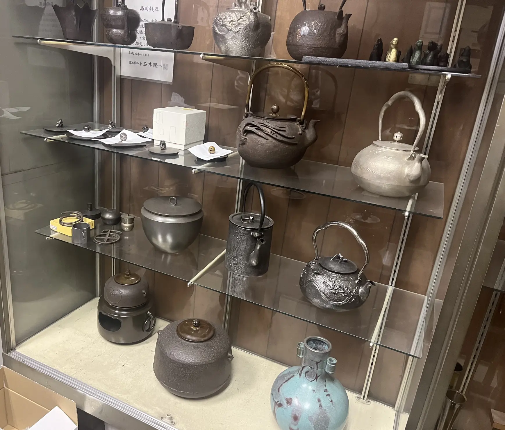 高岡銅器とは-1