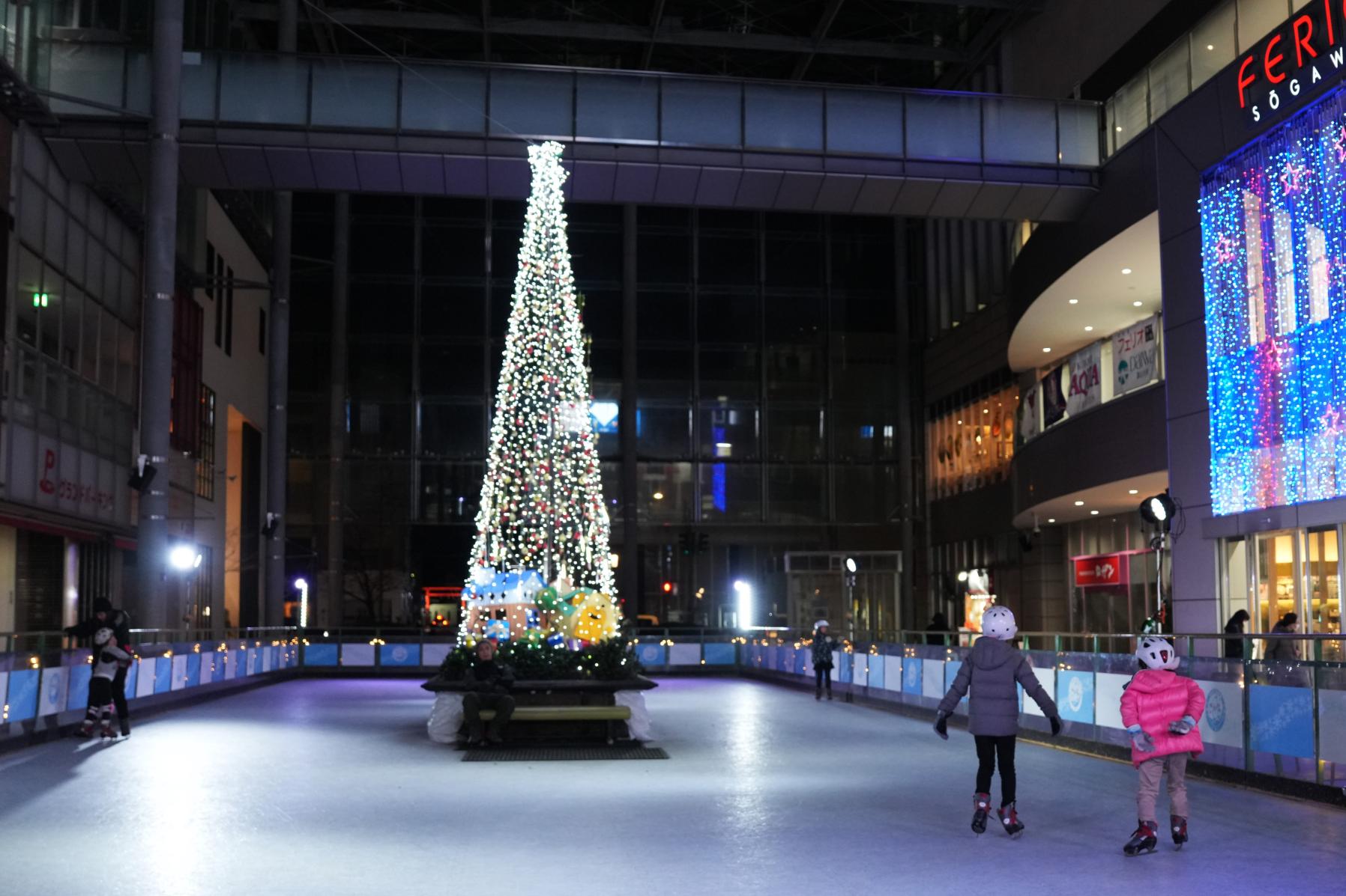 「グランドプラザ」では、毎年、冬、エコリンクが設置されます！-1