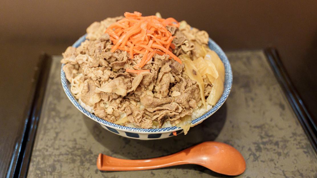 爆盛りメニューは他にもたくさん！-1