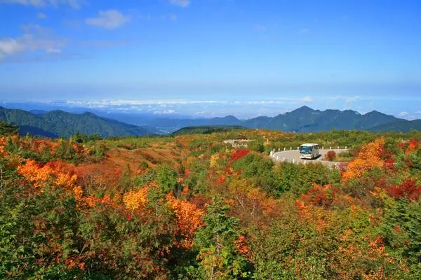 室堂（むろどう）〈４月中旬～11月30日〉