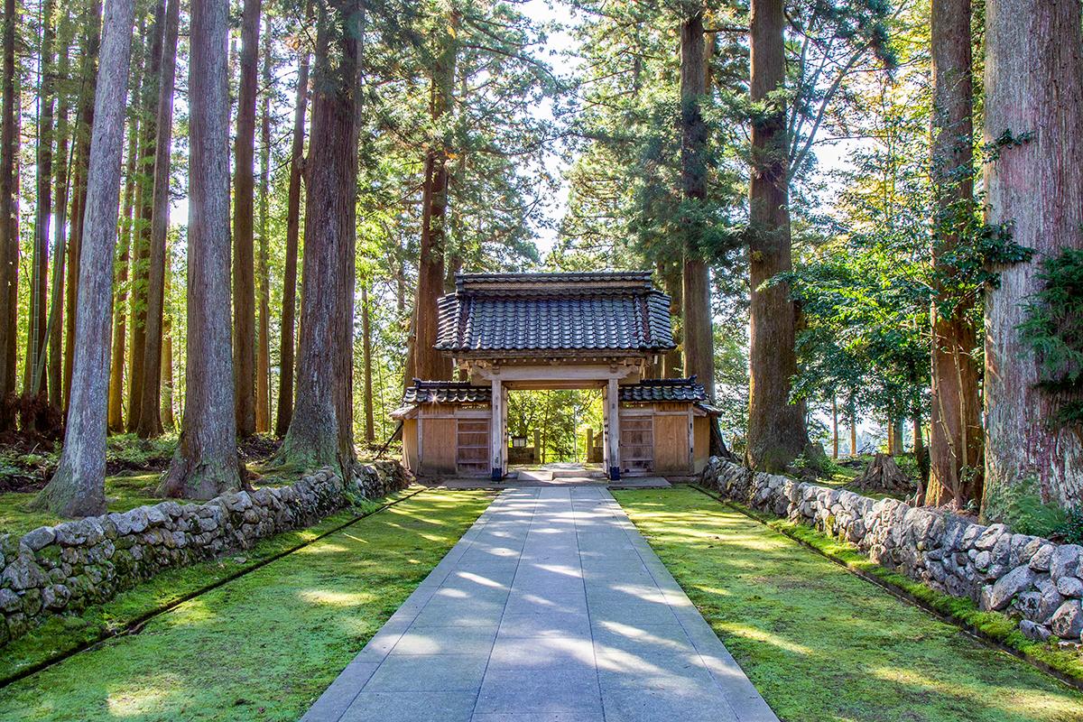 眼目山 立山寺（がんもくざん りゅうせんじ）