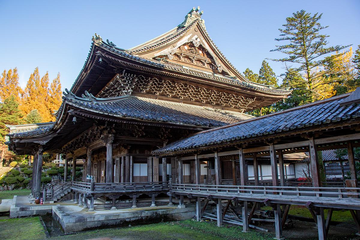 瑞泉寺と八日町通り