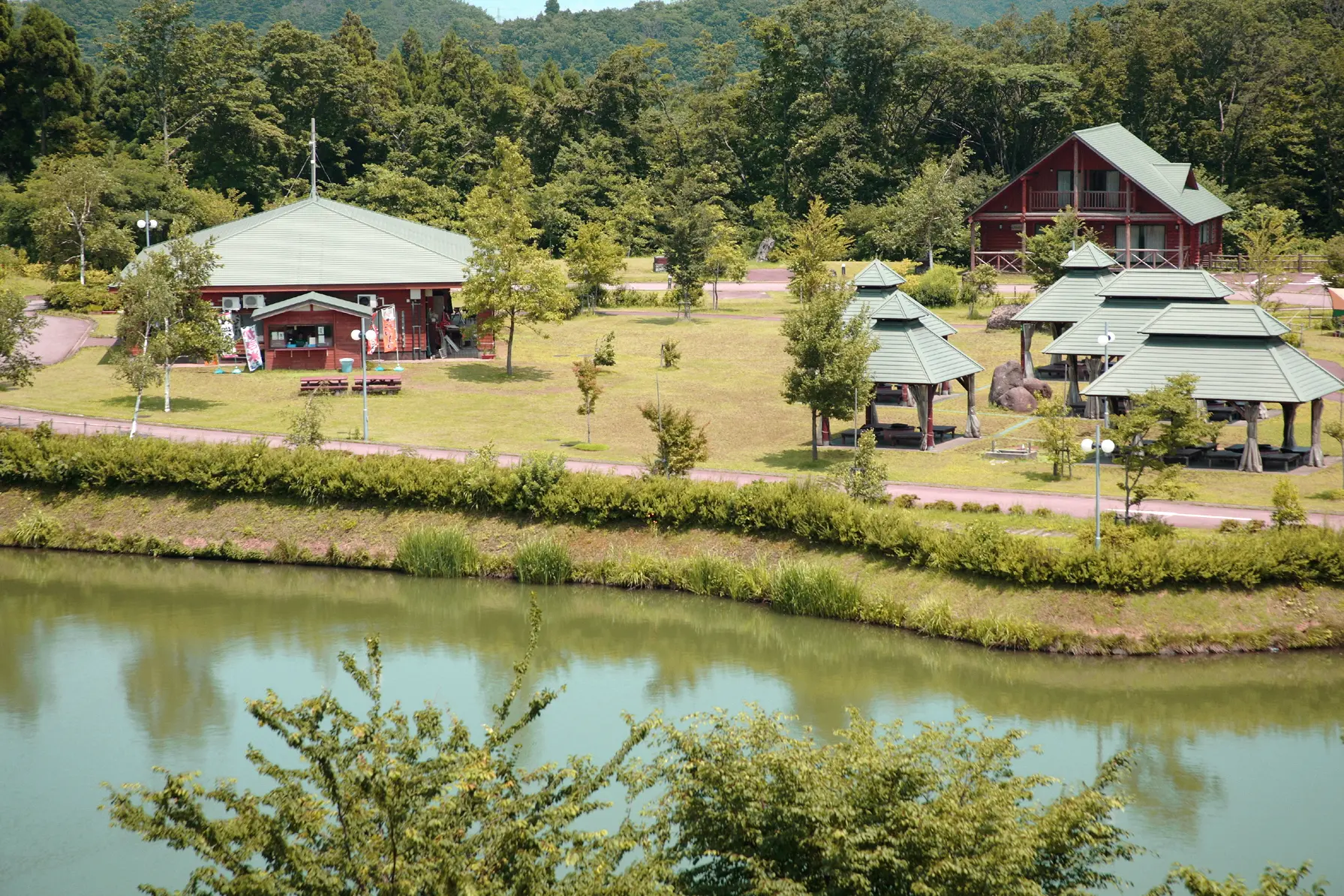 割山森林公園　天湖森（富山市）