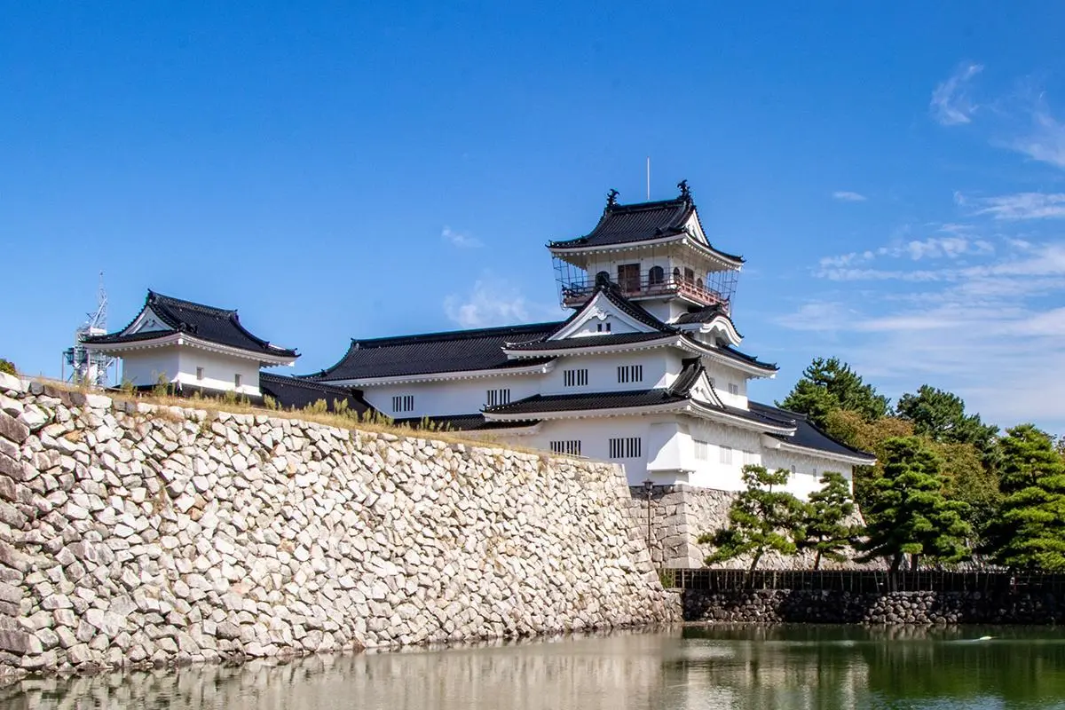富山市