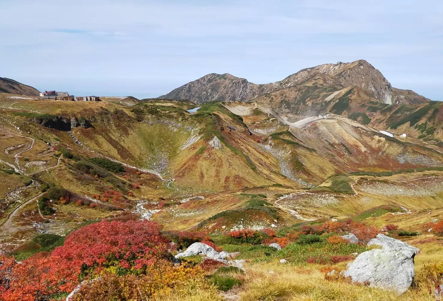 立山の秋の絶景を見に行こう！「紅葉」編