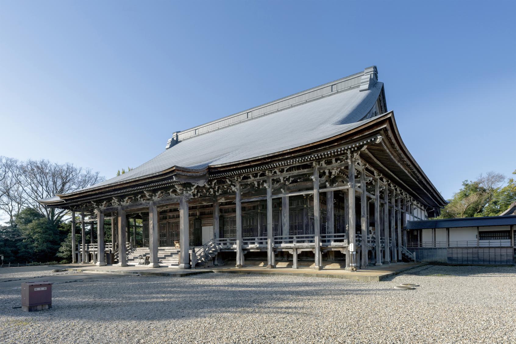 国宝 雲龍山 勝興寺（うんりゅうざん しょうこうじ）