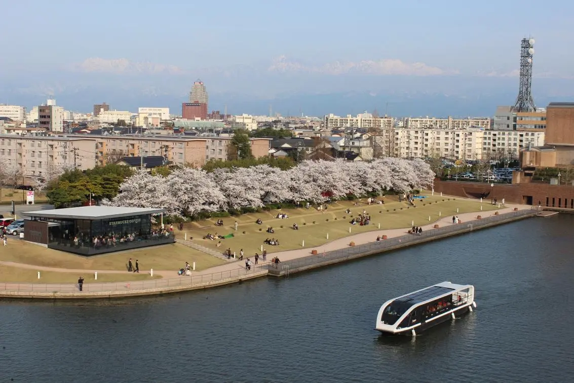 富岩運河環水公園
