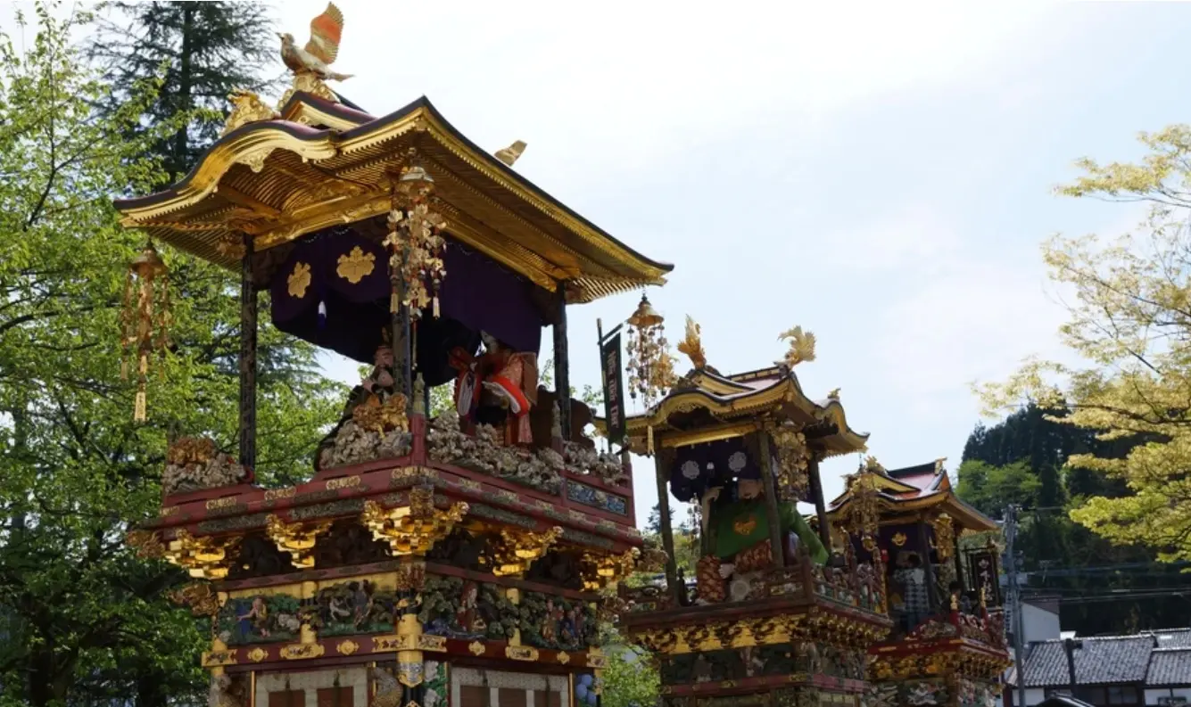 越中八尾曳山祭〔富山市〕