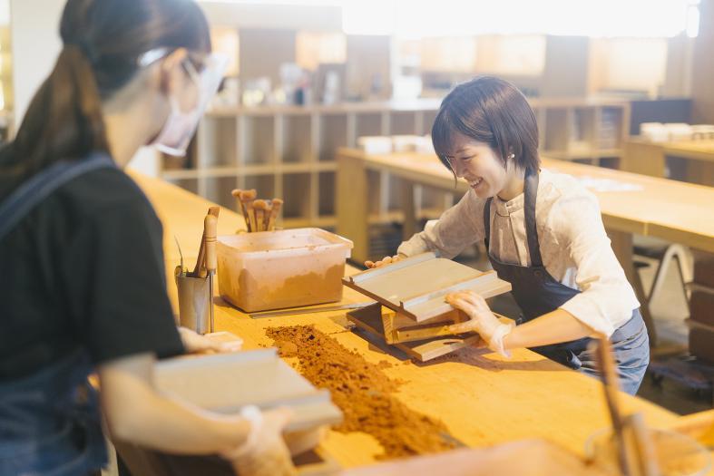 能作で「ぐい呑づくり」