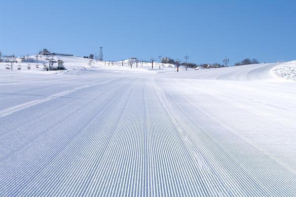 ⽜岳温泉スキー場【富山市】