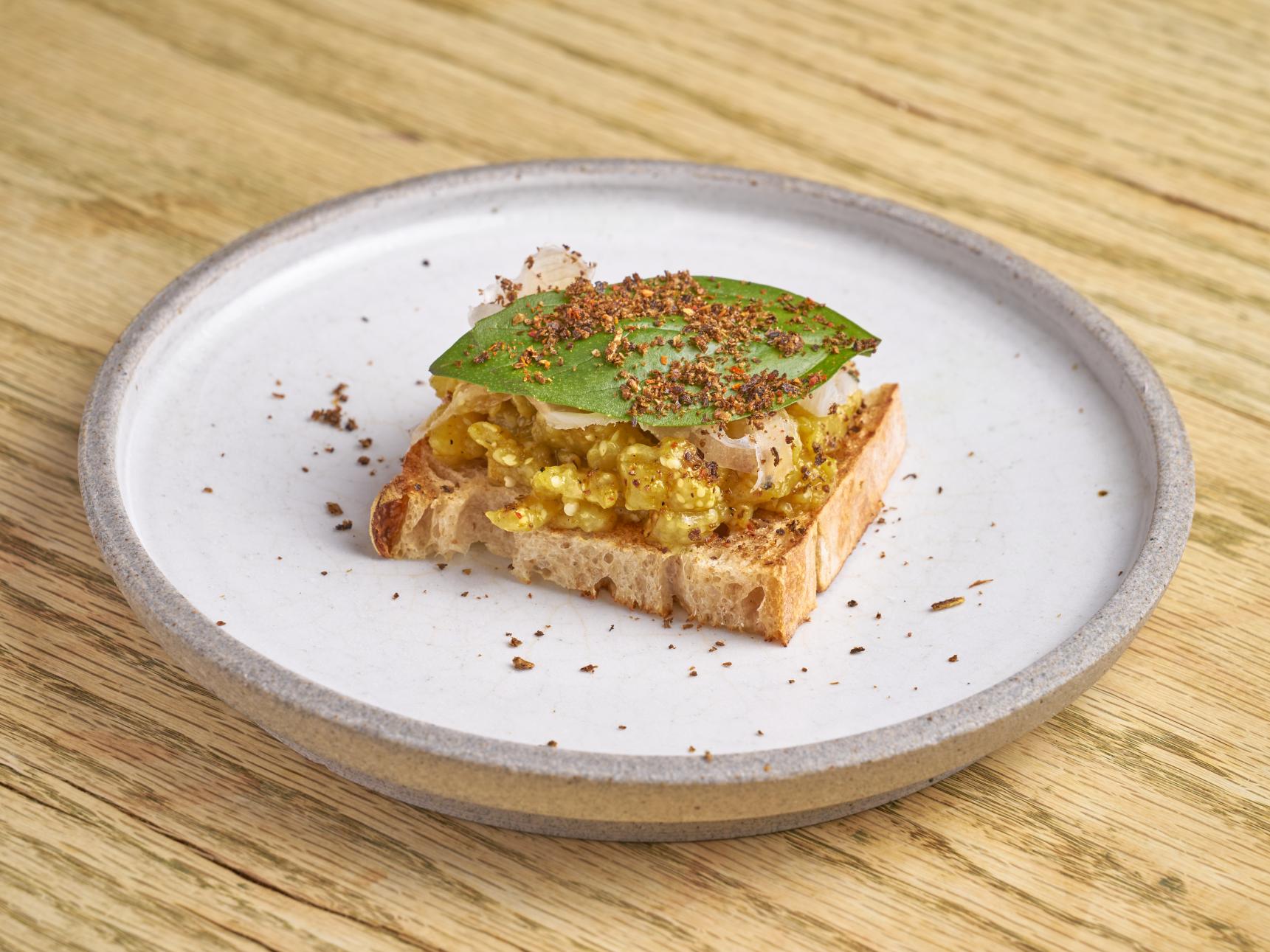 　naturel wine&french bistro aozora