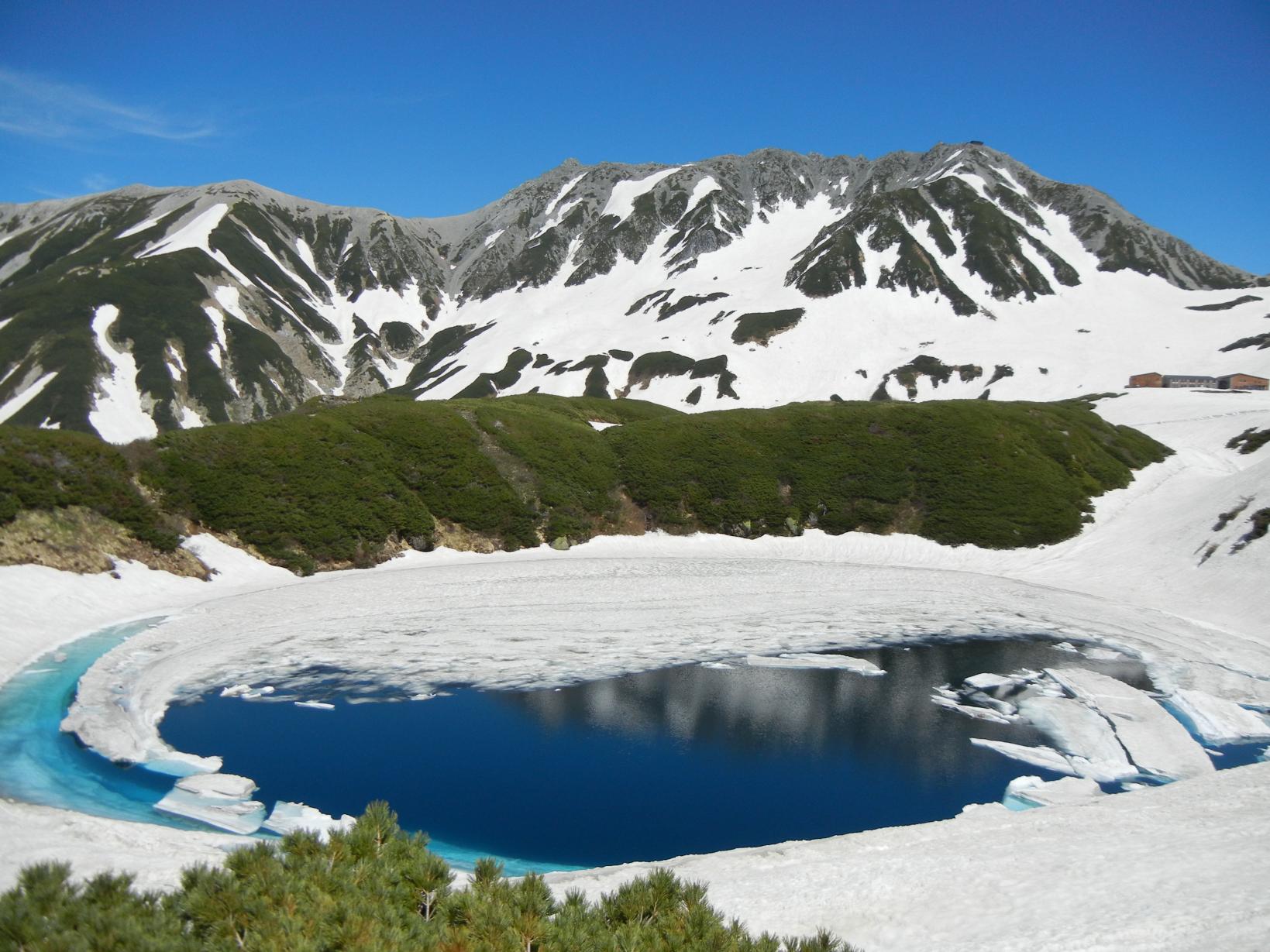 ©立山黒部アルペンルート