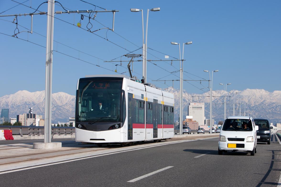 富山地方鉄道　市内電車