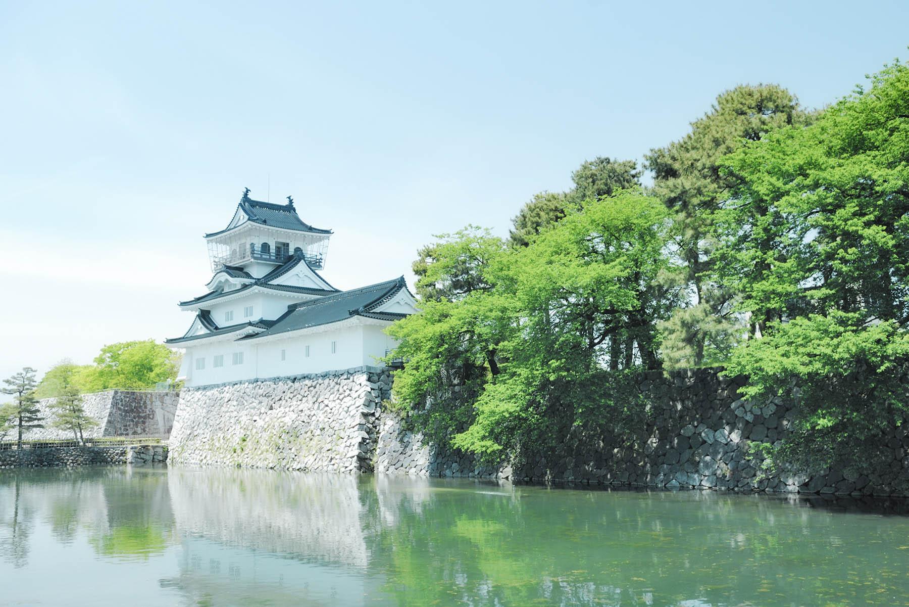 富山城址公園