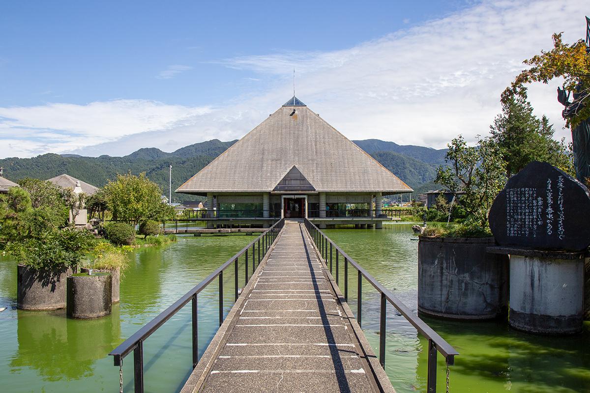 百河豚美術館