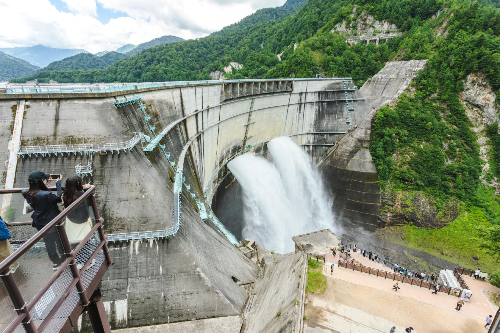 黒部ダムとは？-2