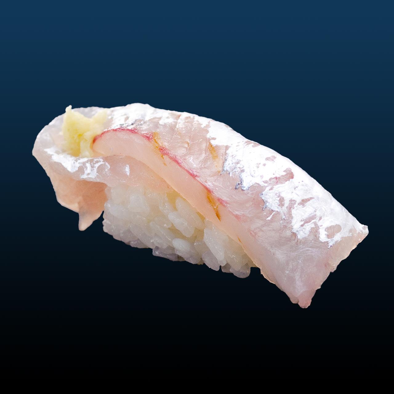 ６月のすしネタ③｜トビウオ-0