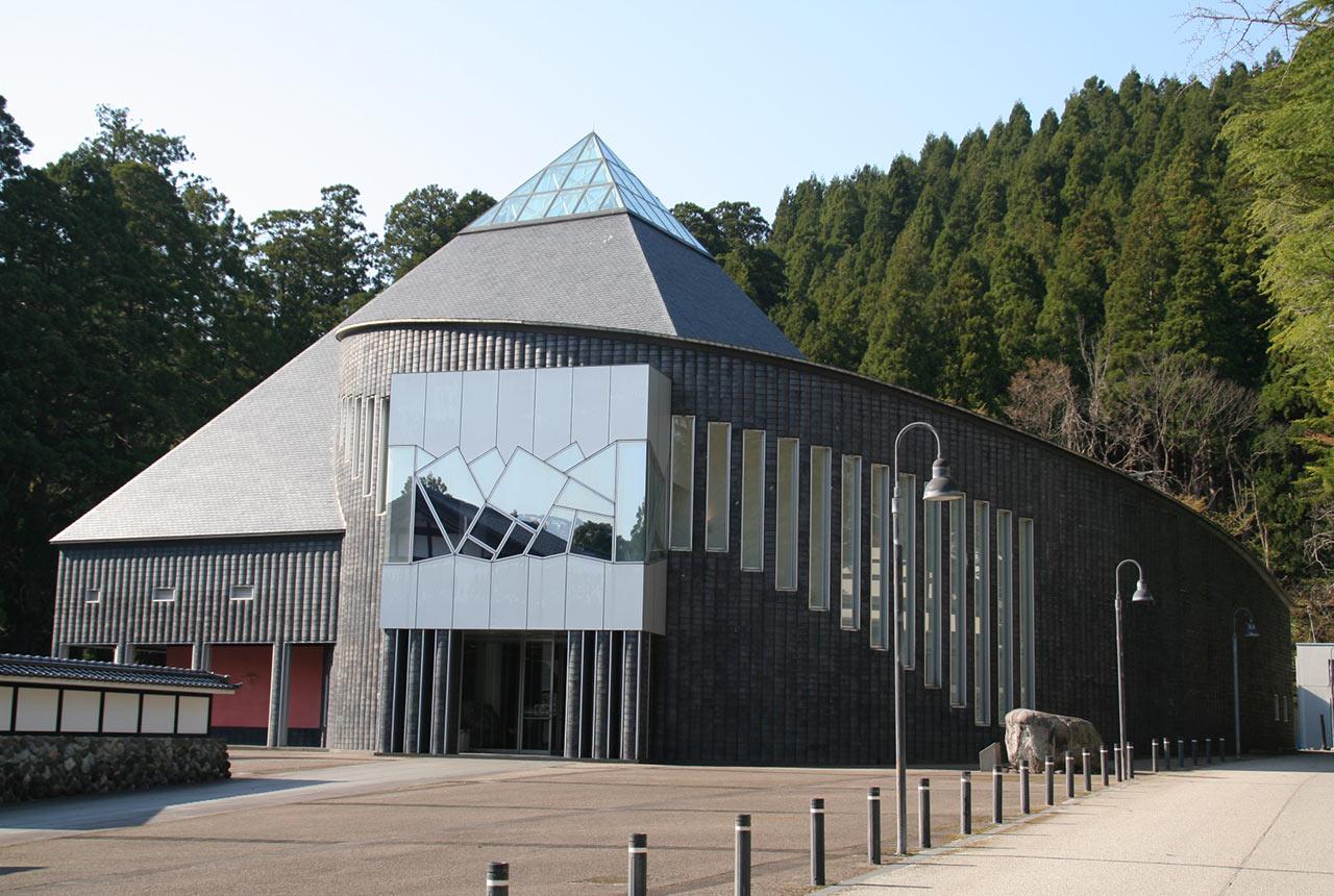 名建築と芸術が融合する空間。立山博物館を手がけた３人の巨匠-0