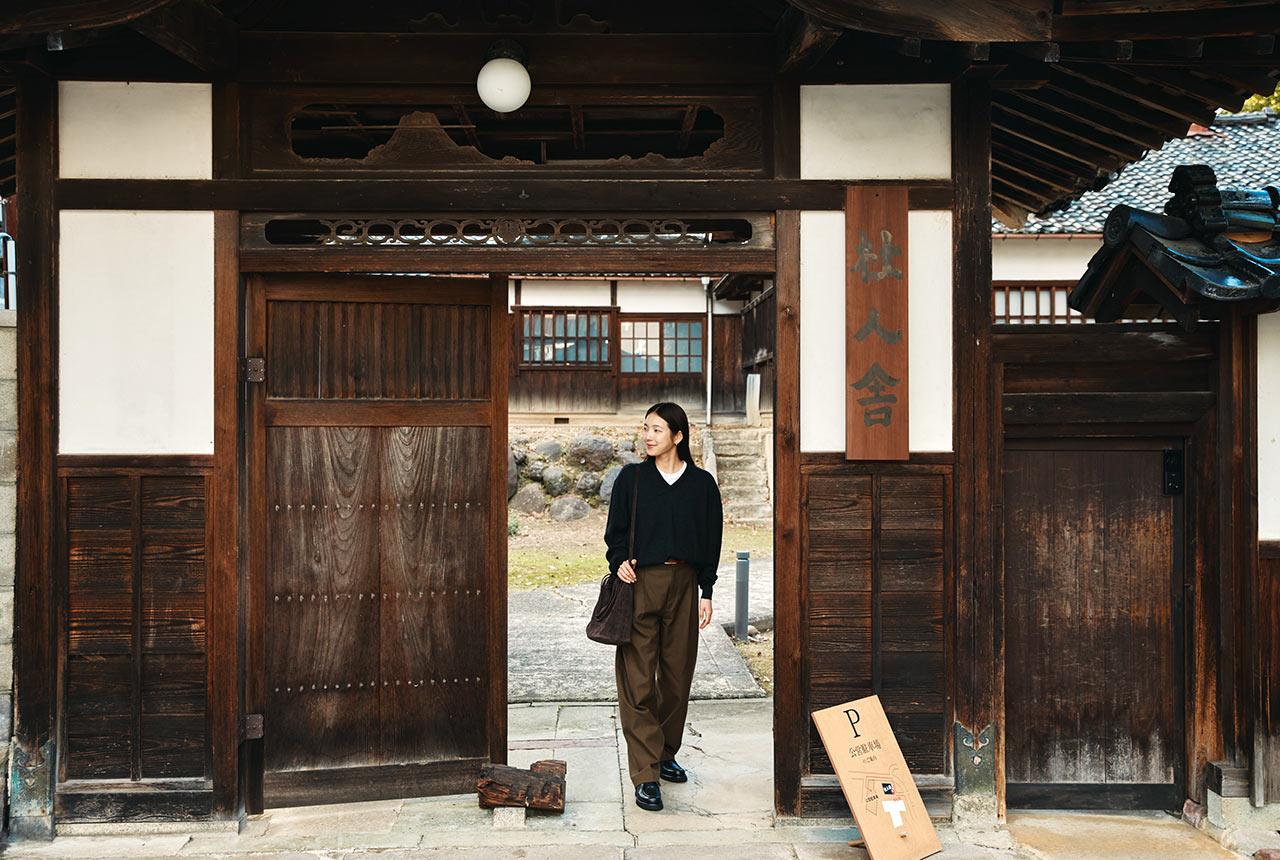 “泊まれる民藝館”〈杜人舎〉で暮らしのなかにある「美」を問う-0