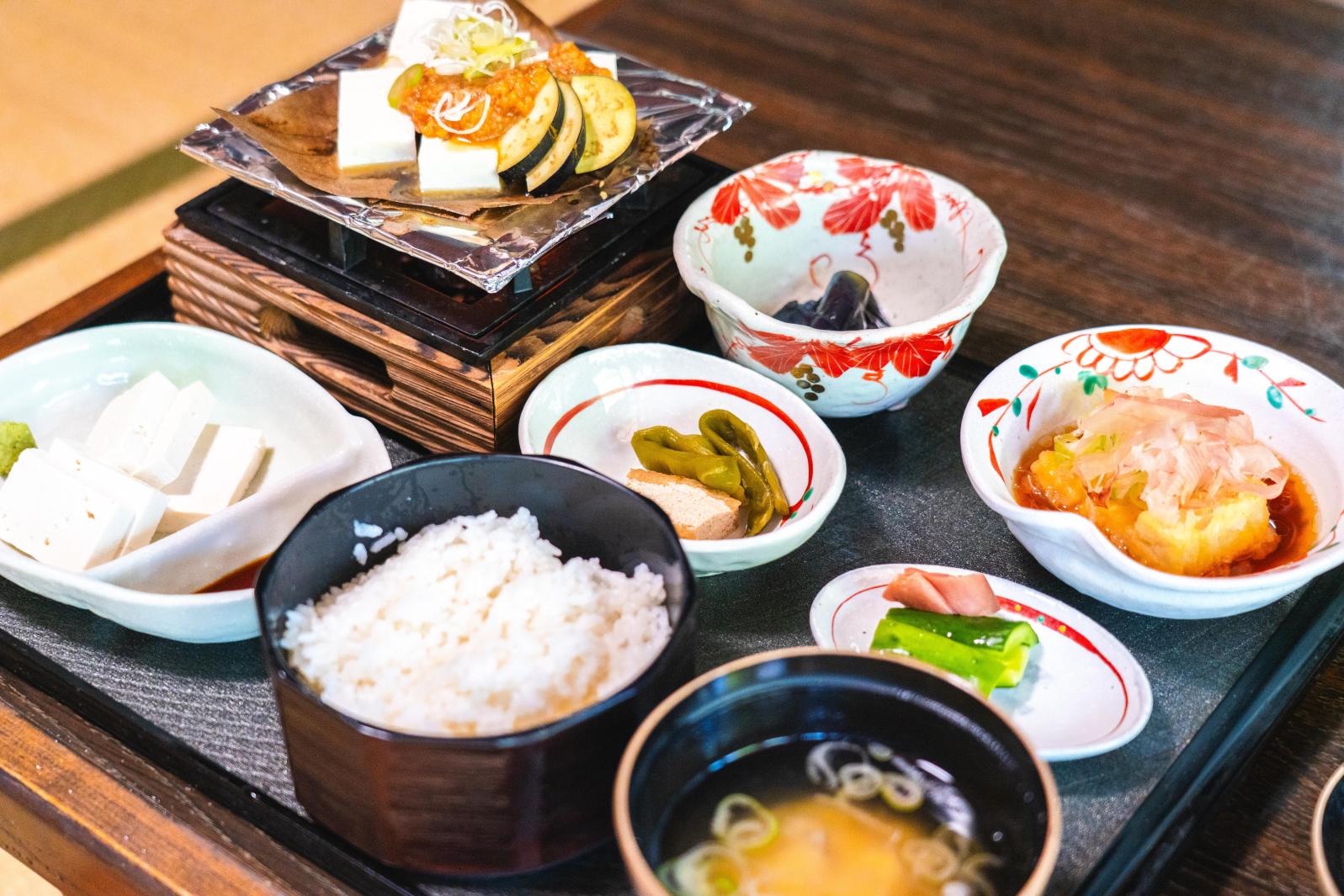 고카야마 음식점 고로베이-1