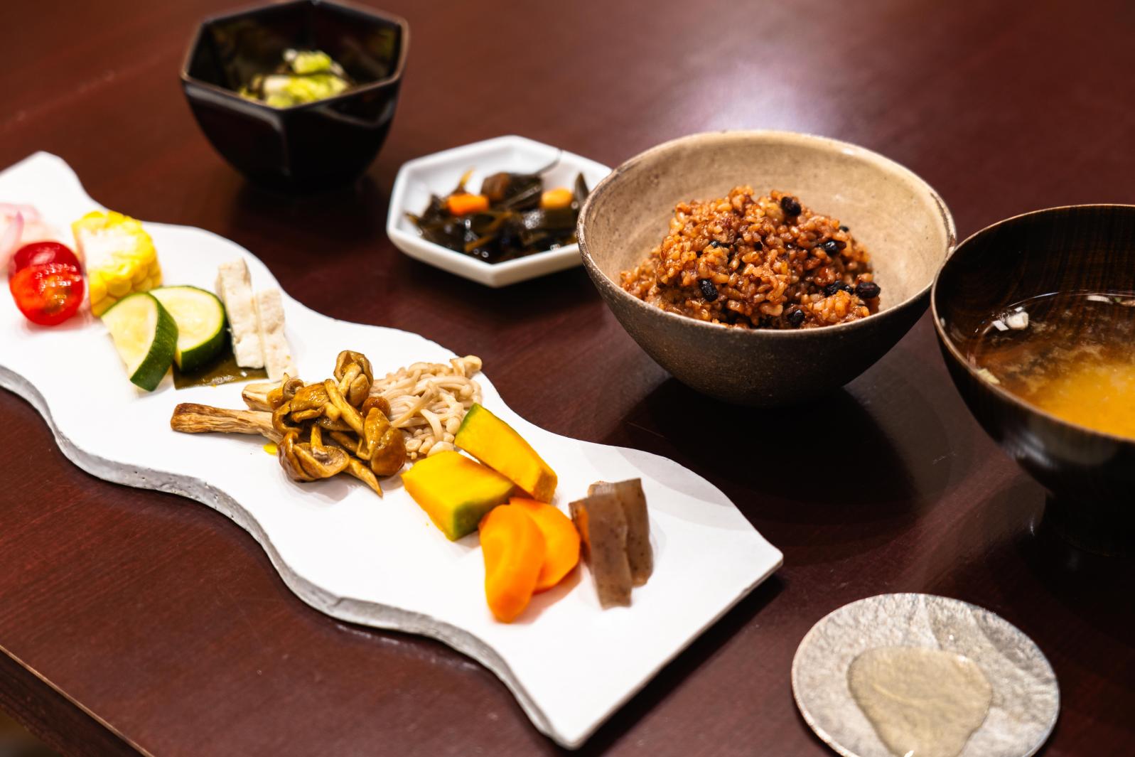 【高岡】富山特有的昆布文化與美食饗宴—品嚐昆布的百變魅力-0