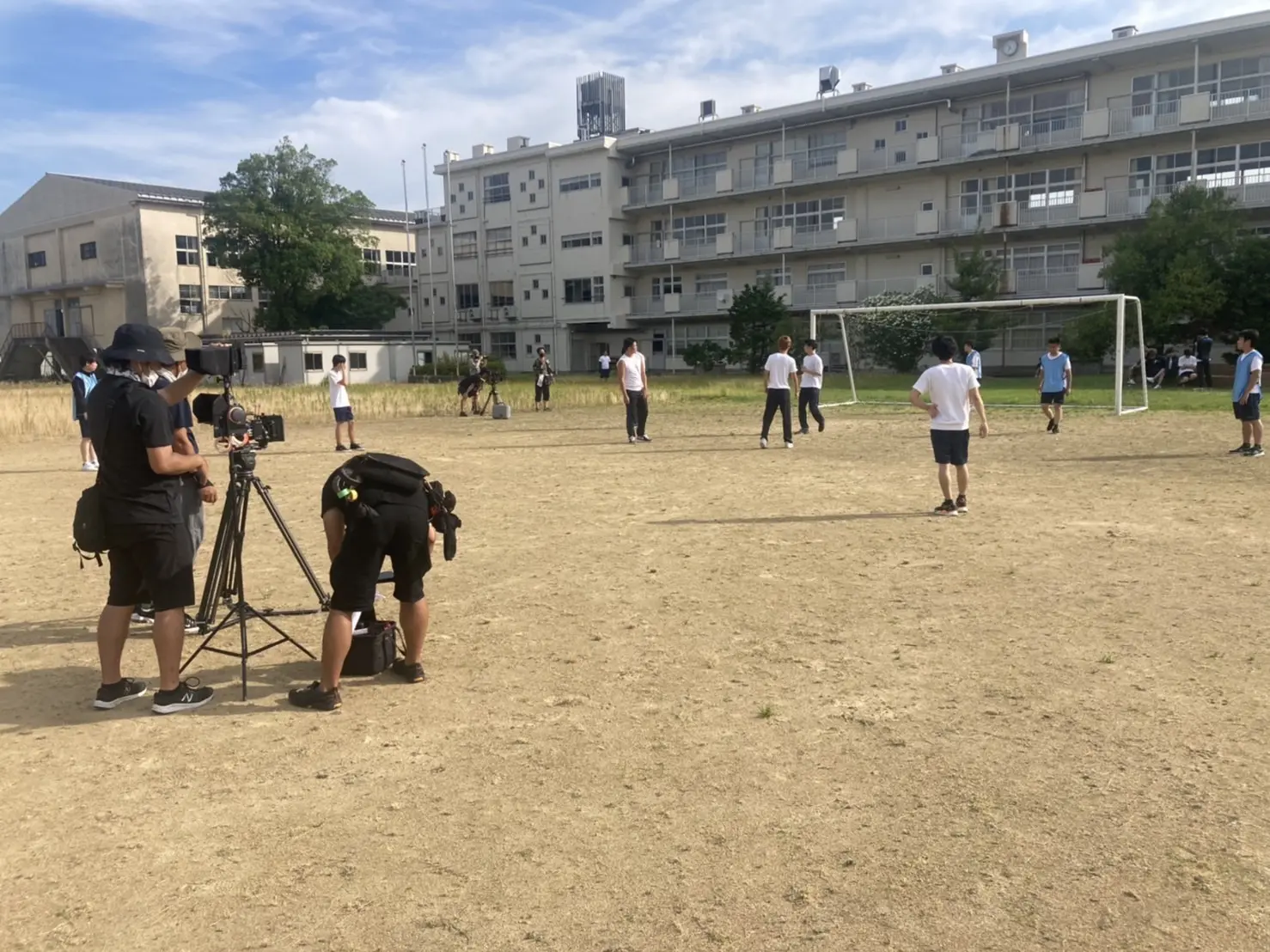 2人が通う学校-1