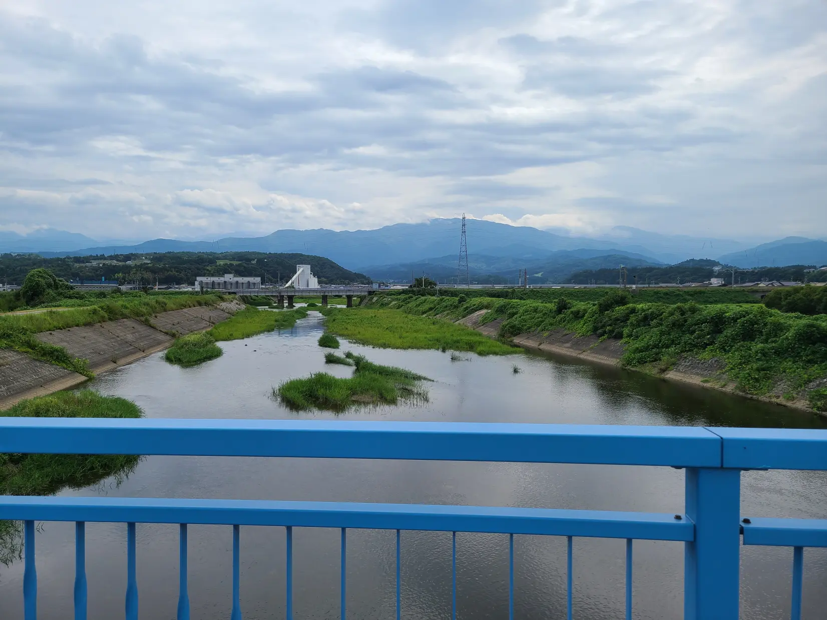 学校の近くの橋-2