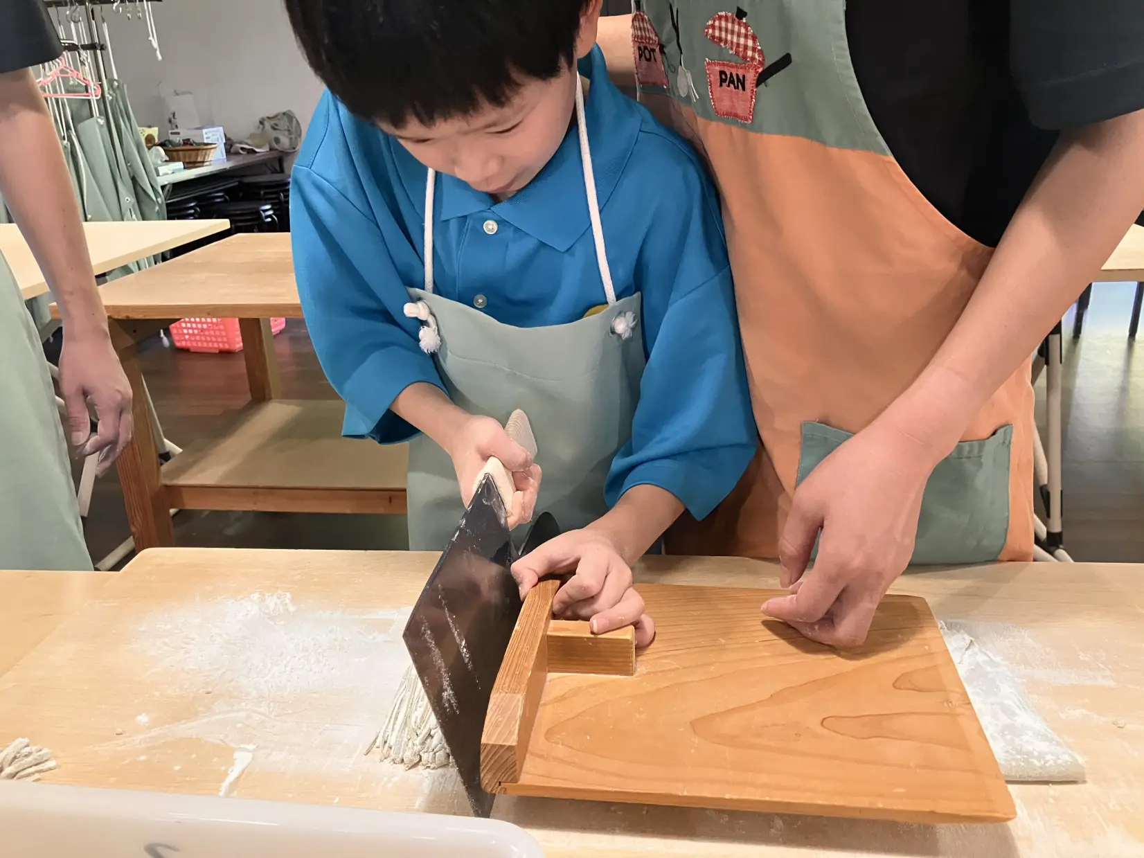 ２日目午前（南砺市利賀村）：そば打ち体験-3