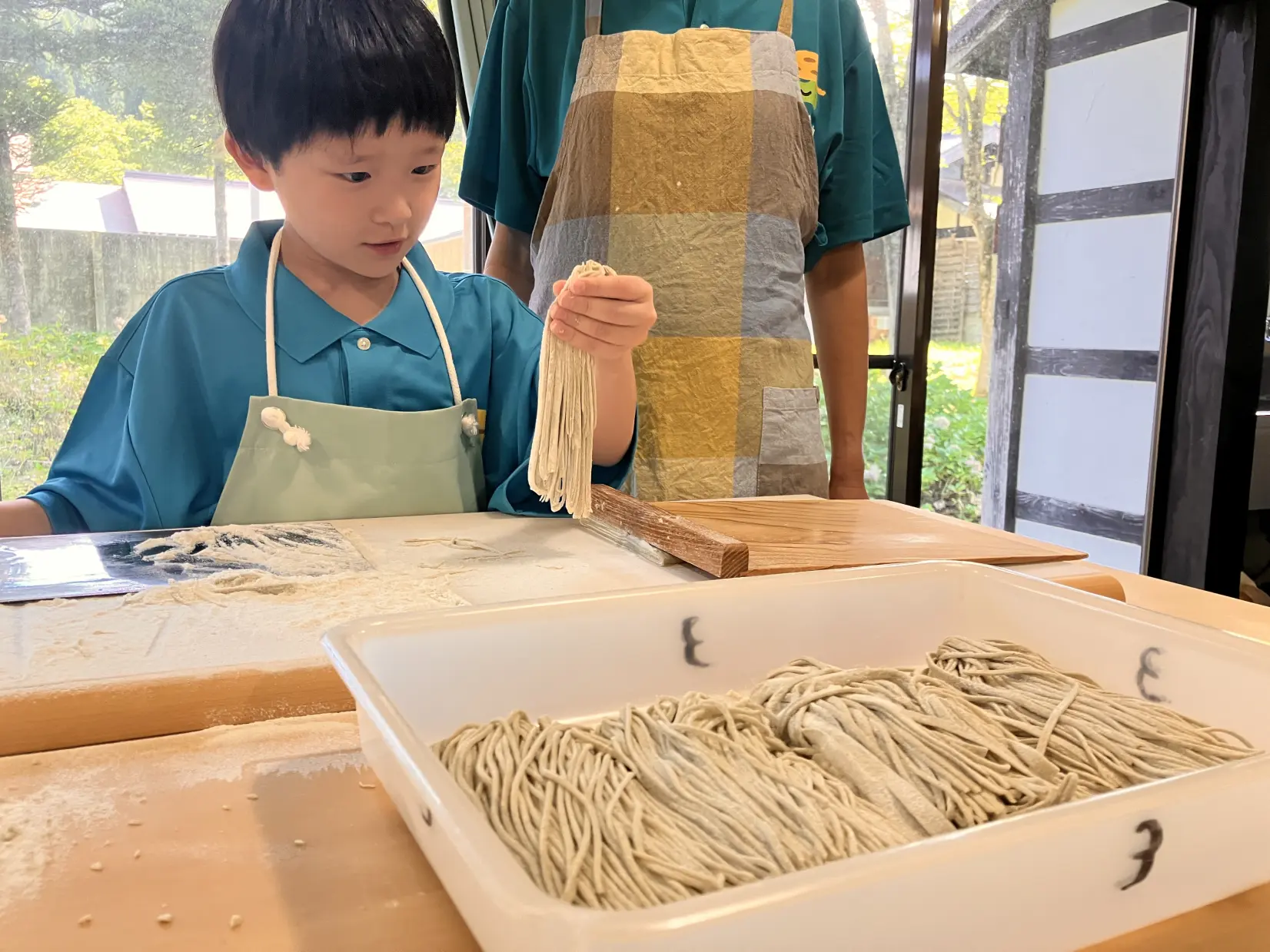 ２日目午前（南砺市利賀村）：そば打ち体験-4