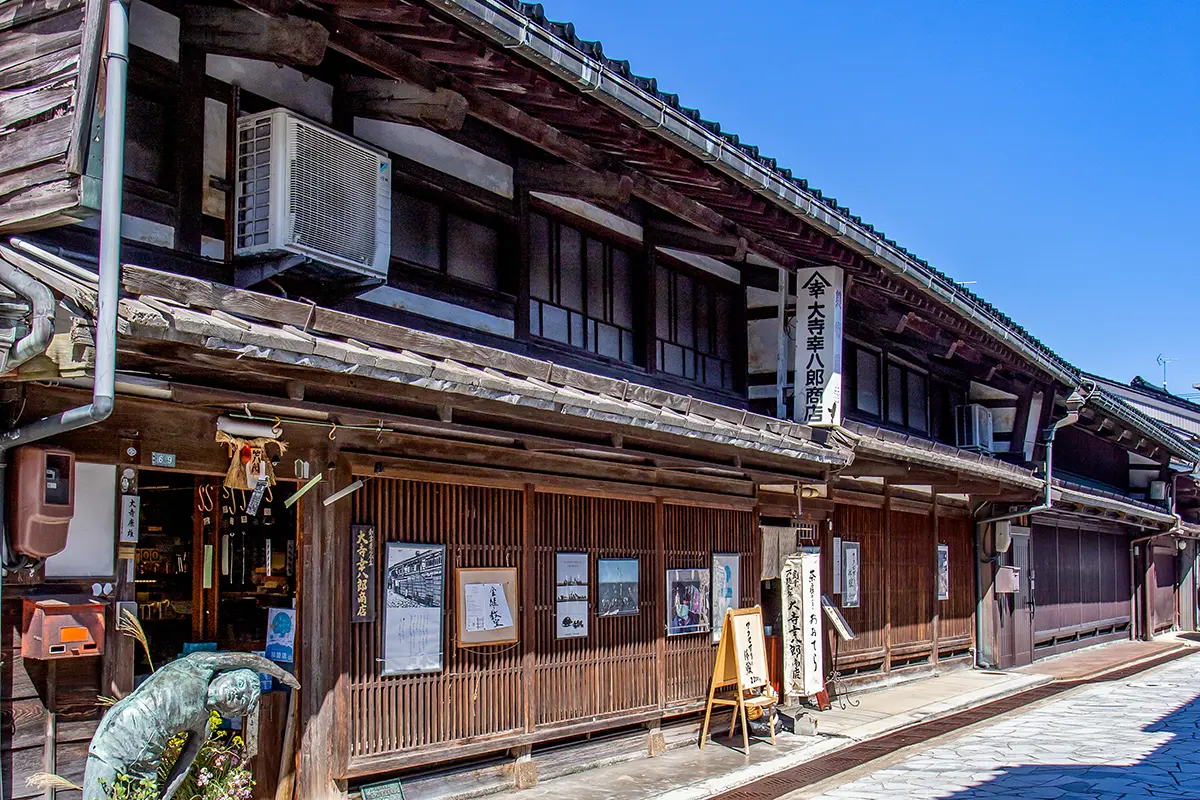 金屋町「千本格子の家並み」（重要伝統的建造物群保存地区）-0