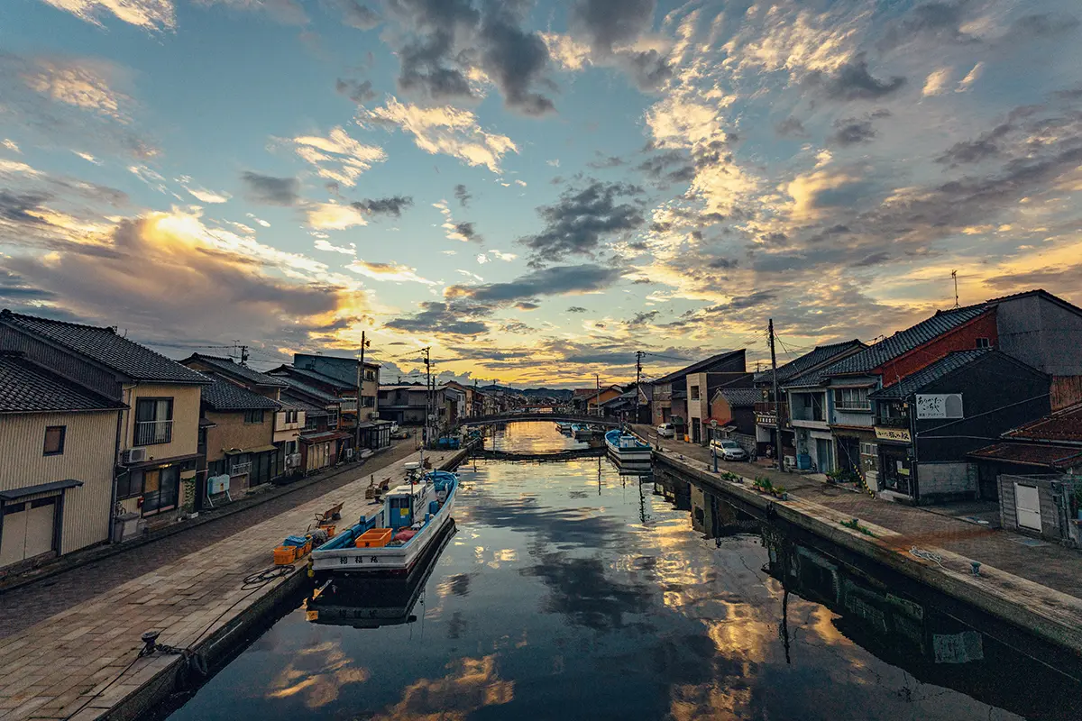 内川のまちなみ-1