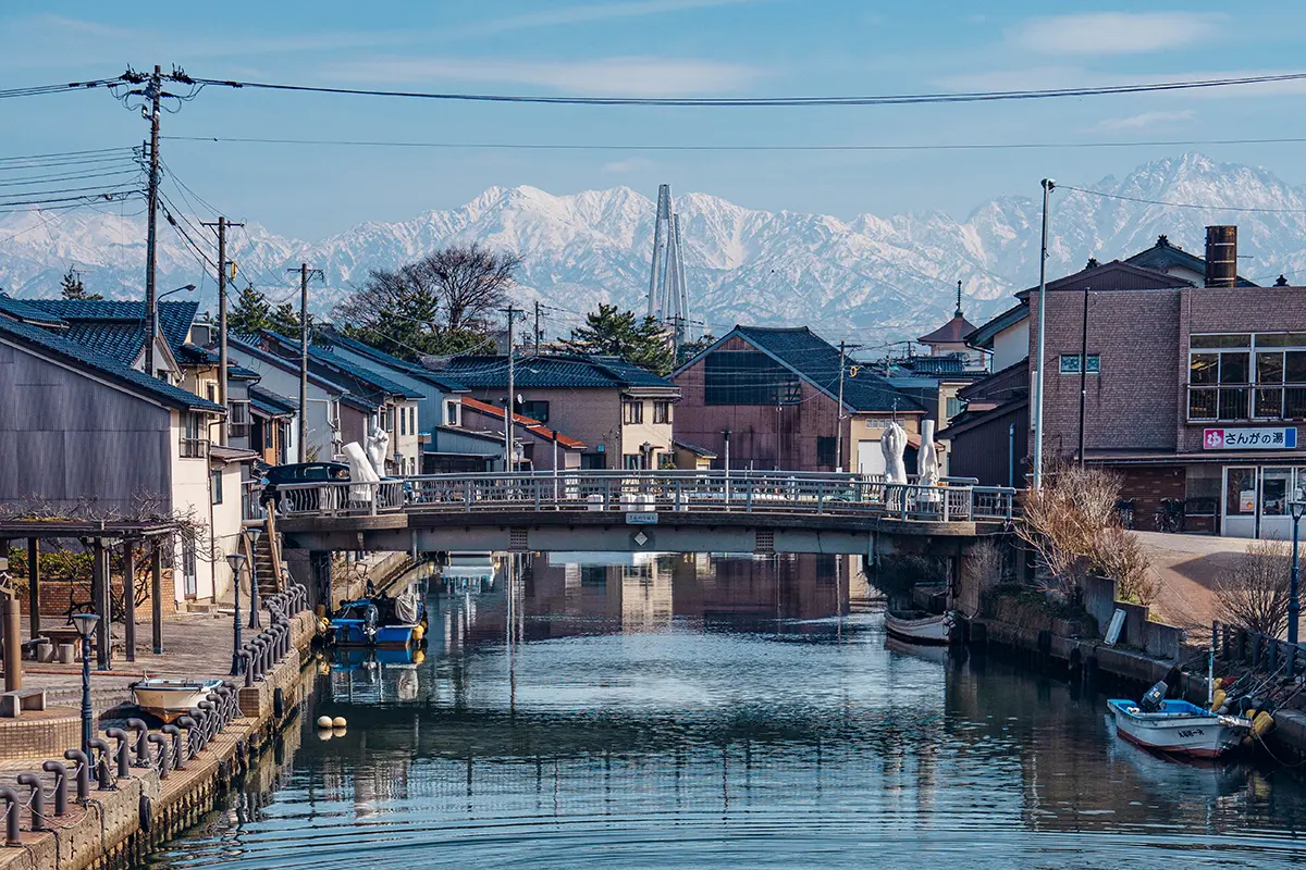 内川のまちなみ-0