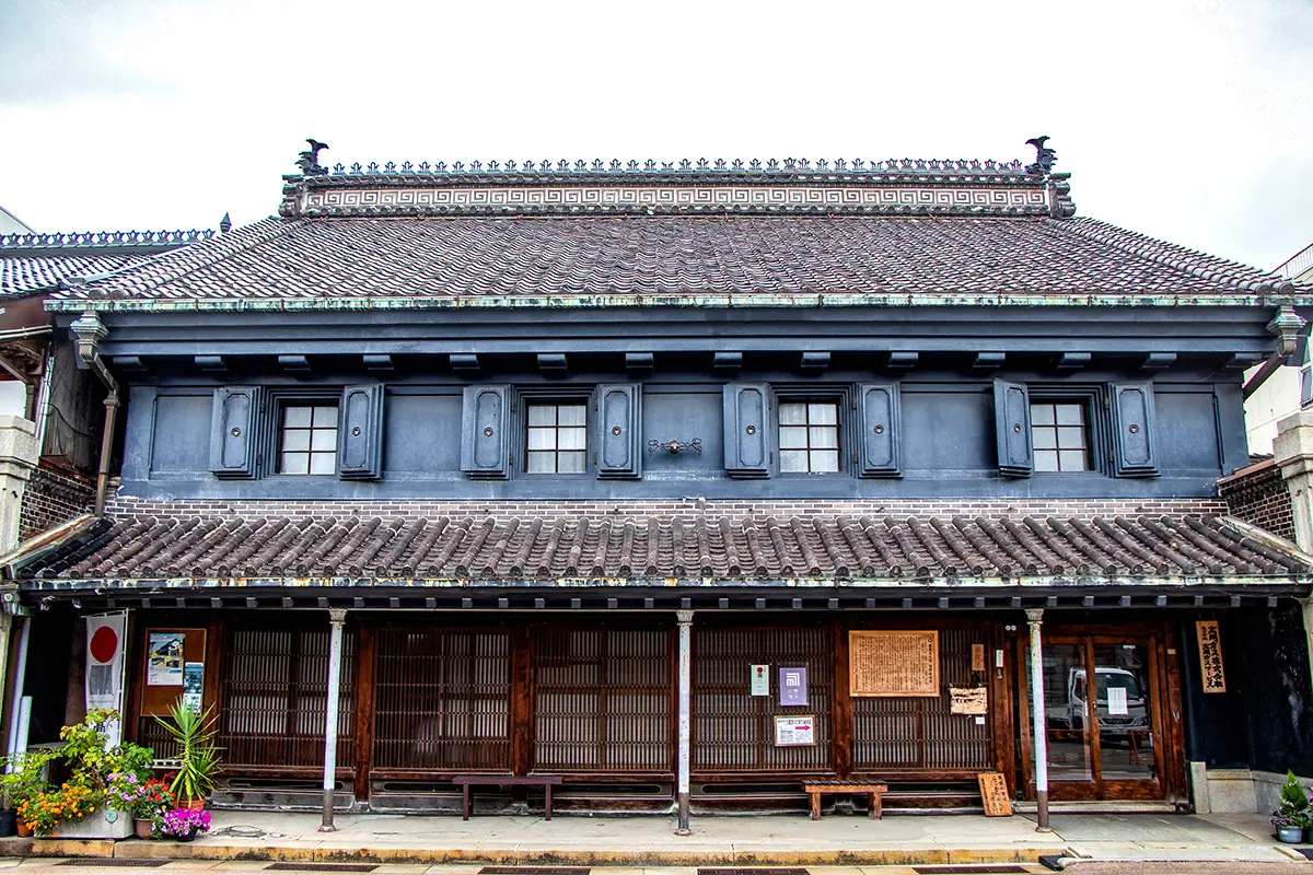 山町筋「土蔵造りの町並み」（重要伝統的建造物群保存地区）-0