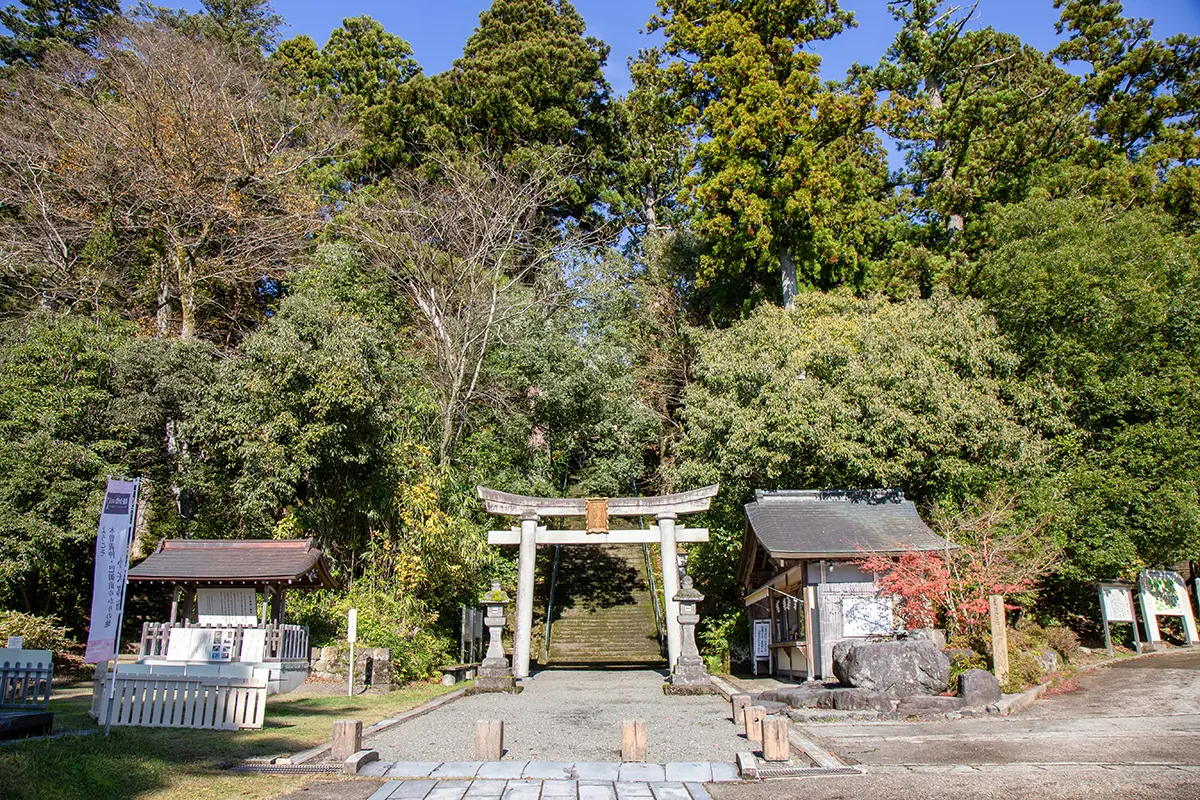 埴生護国八幡宮-3