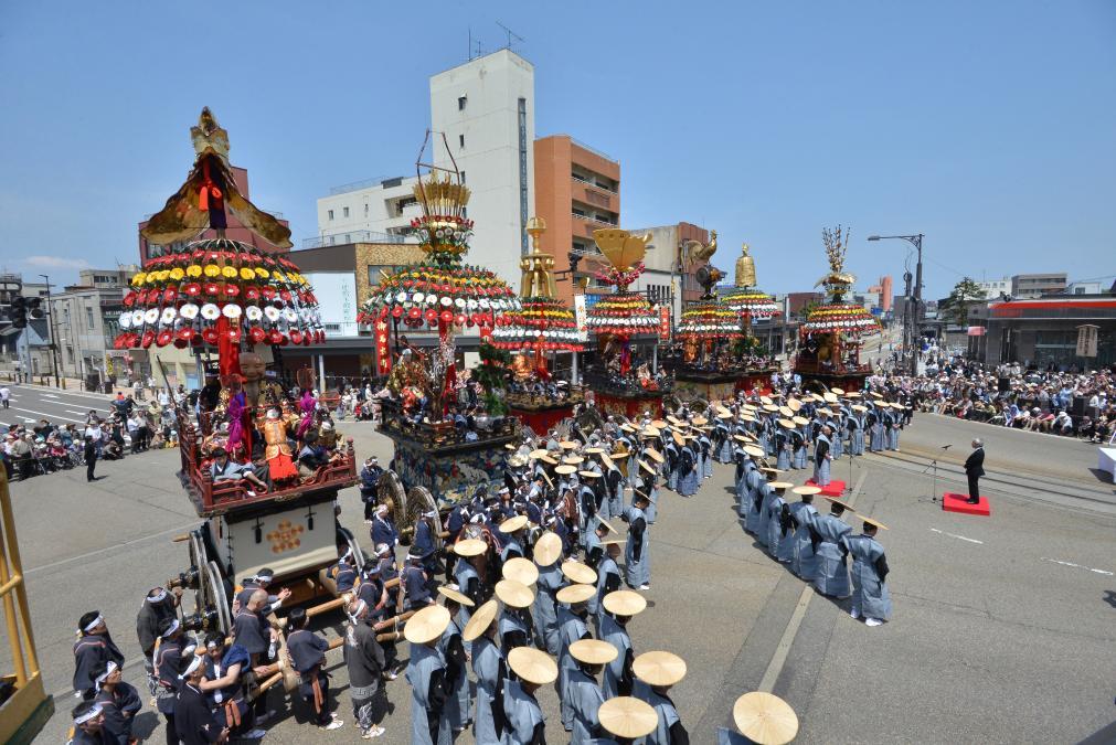 Takaoka Mikuruma-yama Festival (Takaoka City)-0