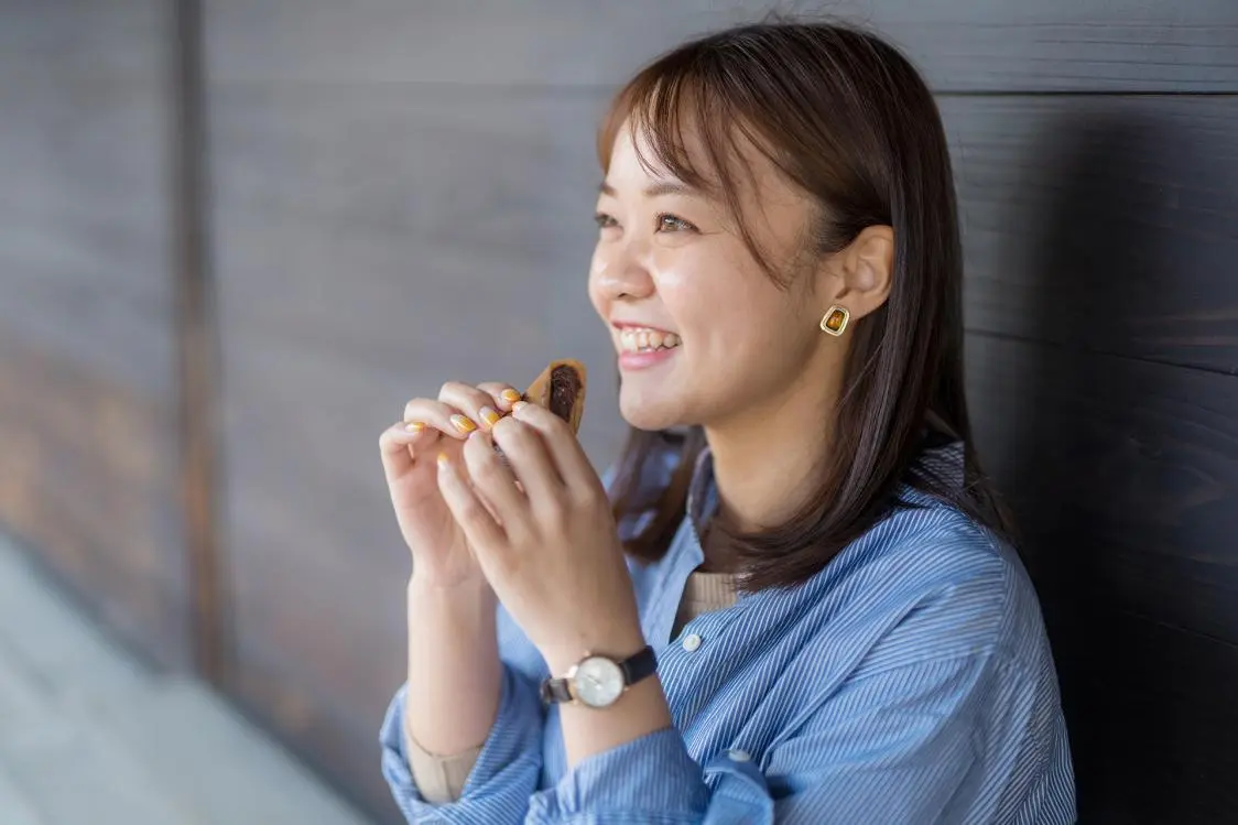For Souvenirs and Snacks, Try Iwase's Specialty "Otsukaya" Triangular Dorayaki-3