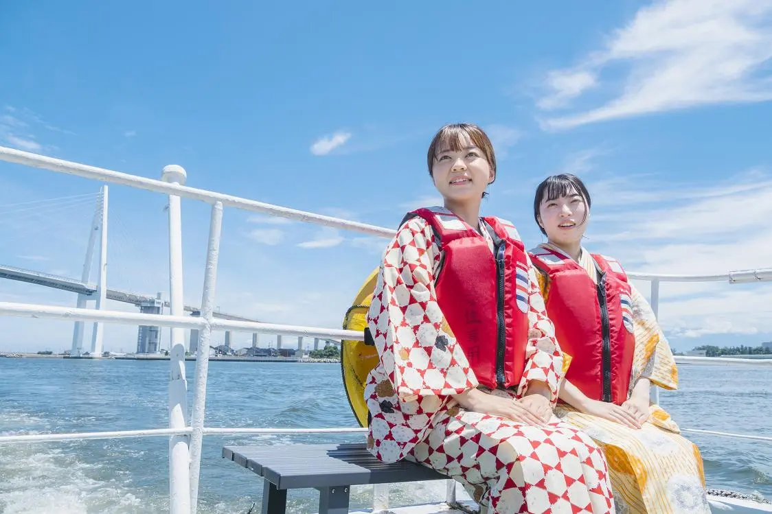 อิ่มเอมไปกับวิวทิวทัศน์ของธรรมชาติอันกว้างใหญ่ของอ่าวโทยามะ-1