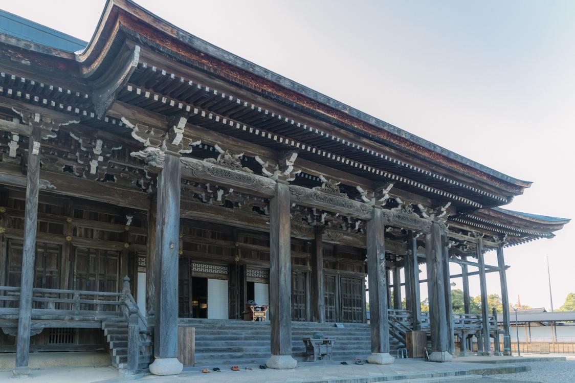 A Large Main Temple Hall Representative of the Late Edo Period-0