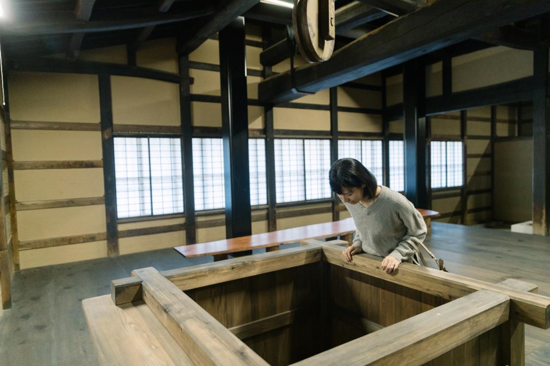 Ten Important Cultural Properties Restored to Their Appearance in the Late Edo Period-3