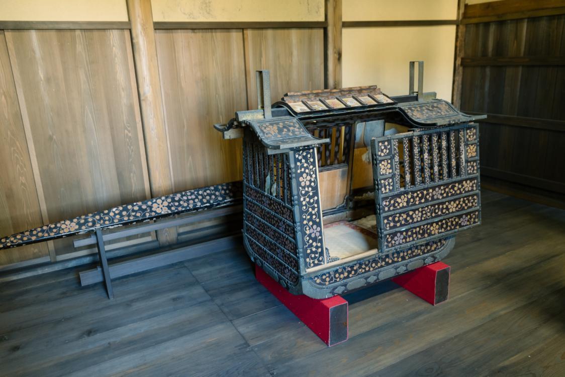 Ten Important Cultural Properties Restored to Their Appearance in the Late Edo Period-2