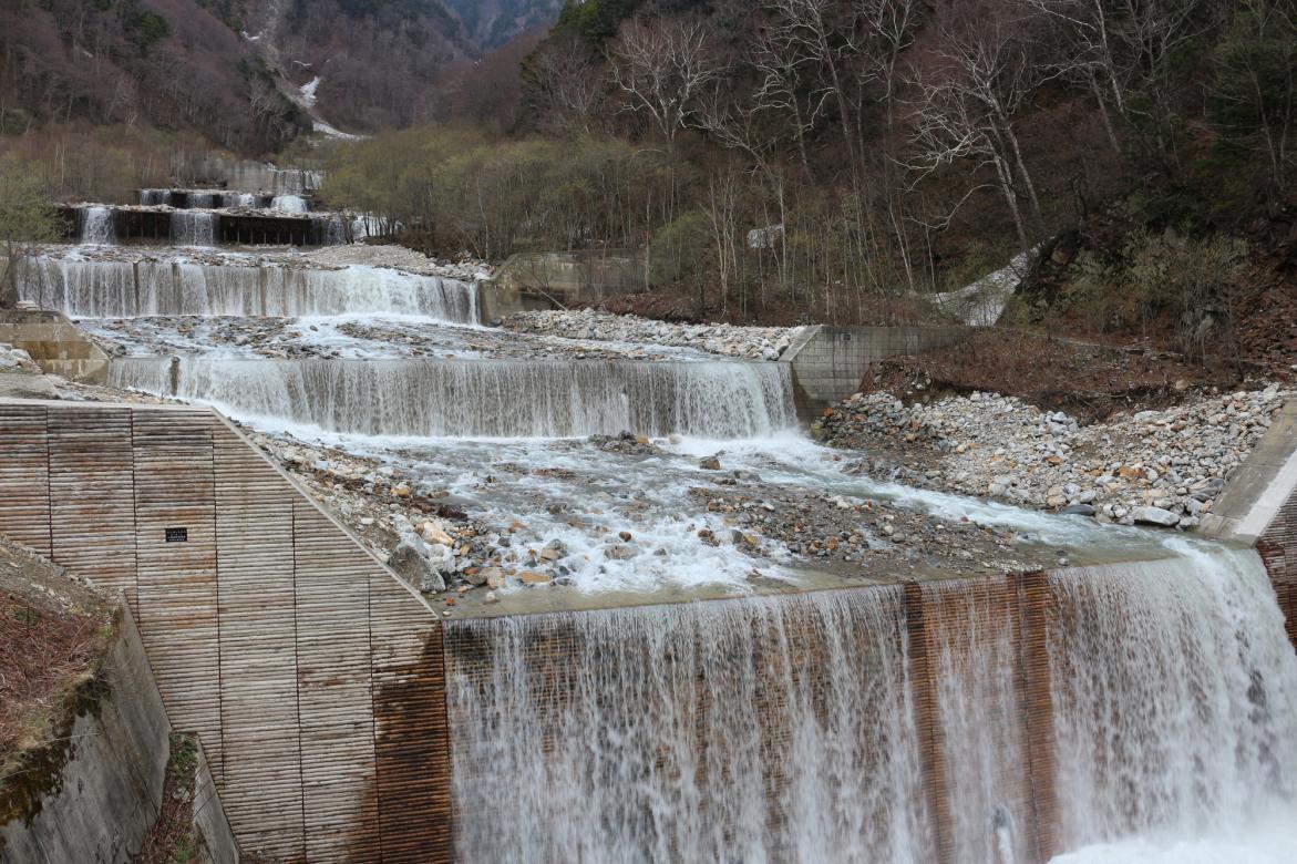 An Unexplored Region Discovered Due to the Construction of Power Plants on the Kurobe River: The History of the Kurobe Gorge and Railway-0