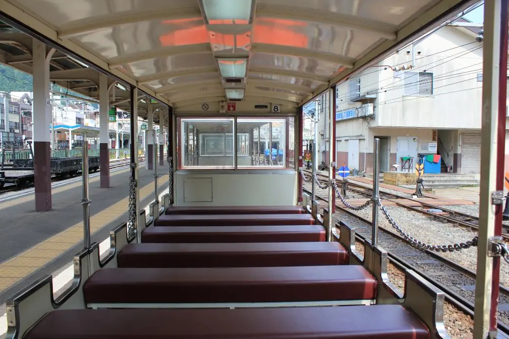 รถไฟโทโรโกะ บนเส้นทางธรรมชาติอันอุดมสมบูรณ์-1