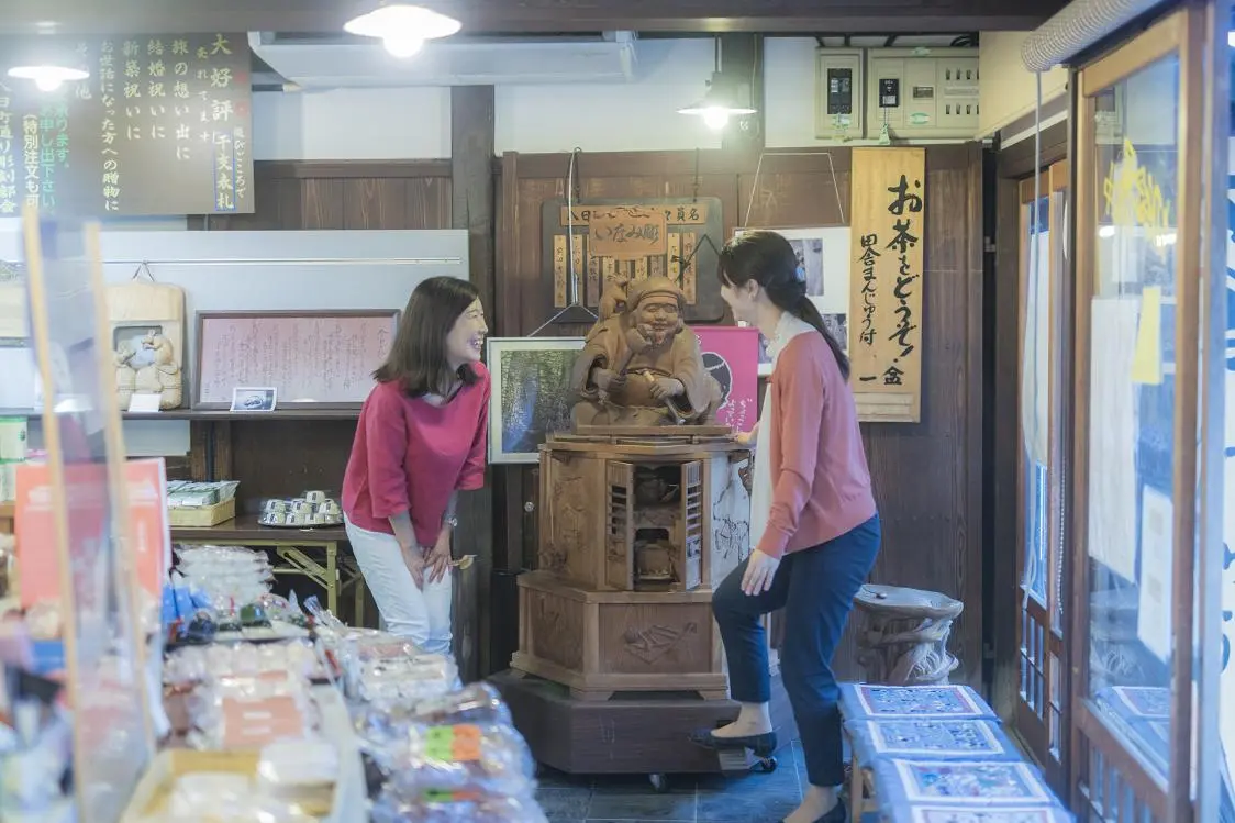 เลือกซื้อของฝาก ที่สะท้อนตัวตนของพื้นที่อินามิ-3