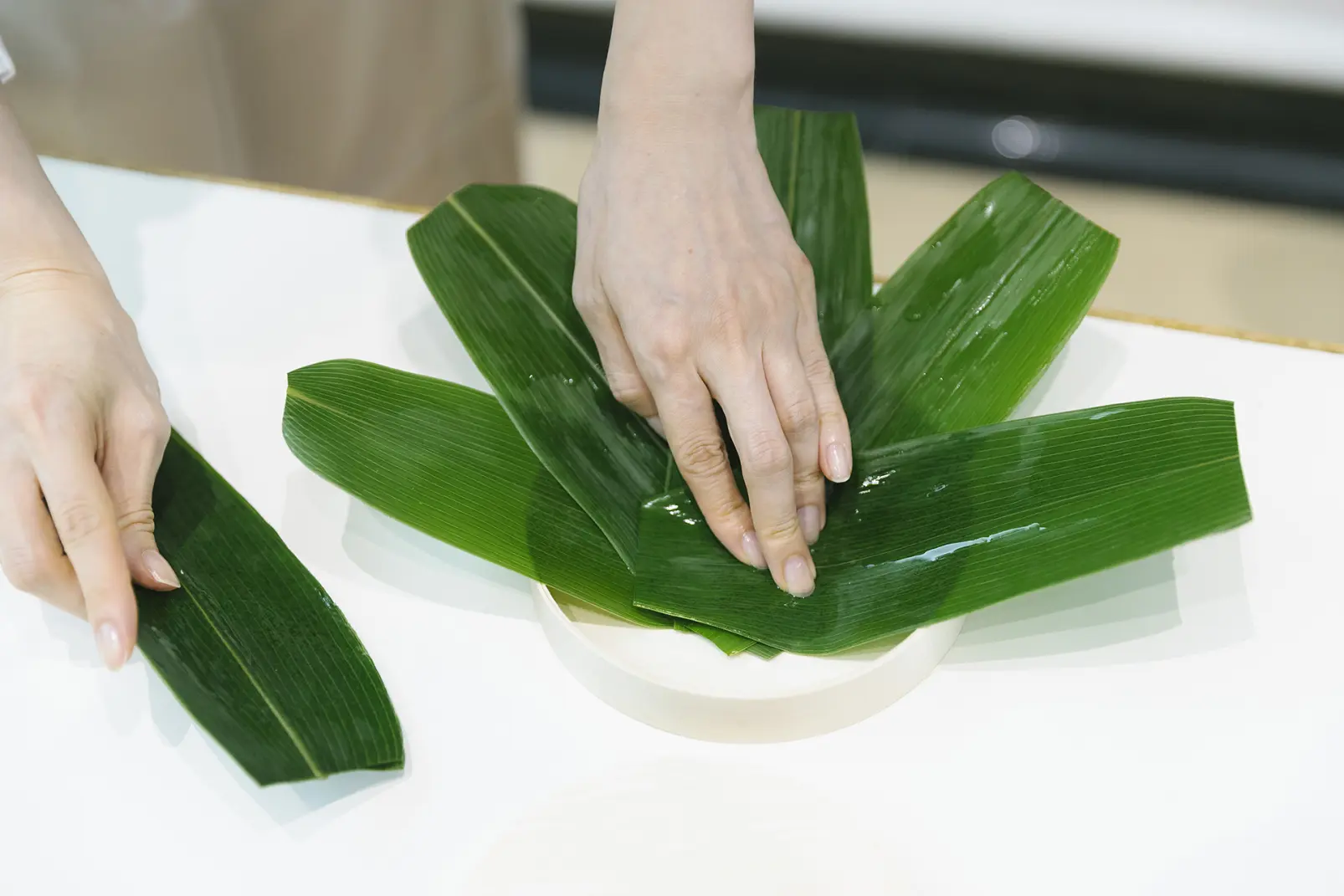 「ますのすしミュージアム」で、ます寿しの手作り体験 -1